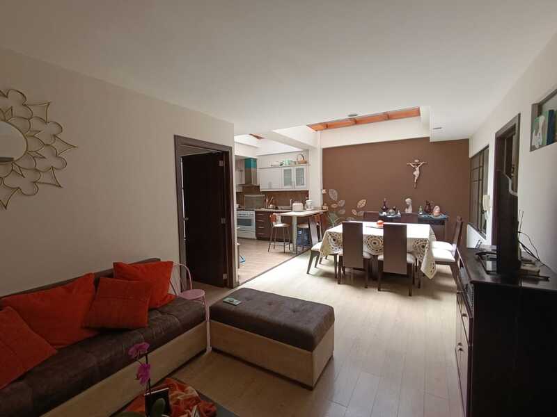 Apartamento De Venta En Planta Baja En 1 De Mayo De 2 Dormitorios (Código 2035)