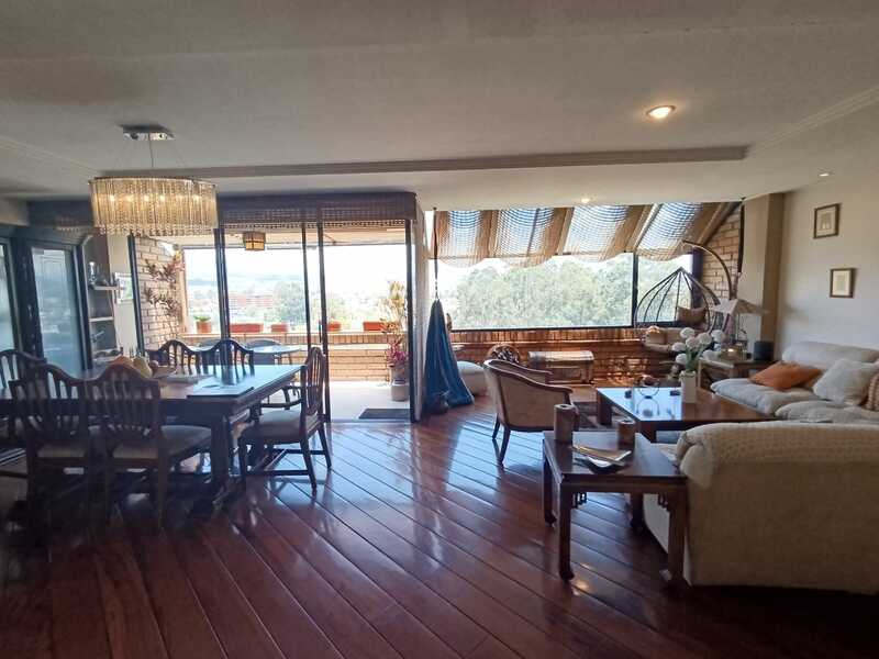 ¡Hermoso Departamento En Venta Con Vistas Increíbles, Ubicado Cerca De  Los Tres Puentes! (Código 2066)